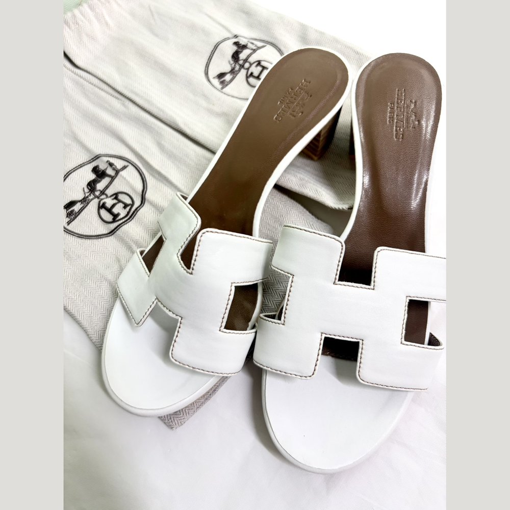 エルメス「オアジス」サンダル ホワイト 買取実績